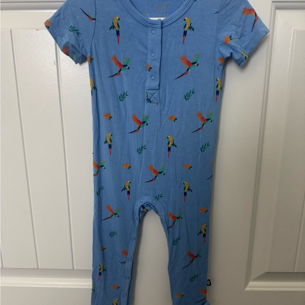 COPY - Kyte Baby Macaw Short Sleeve Snap Romper